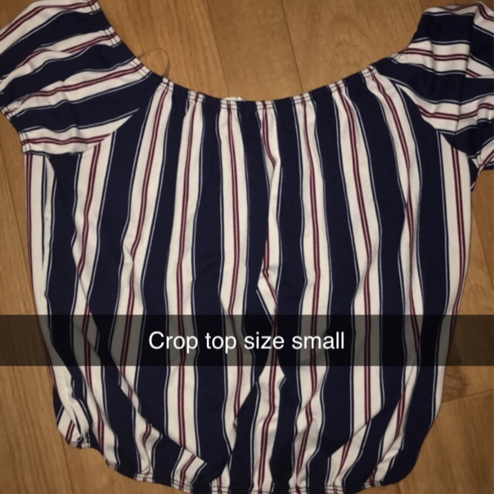 Trendy Js crop top